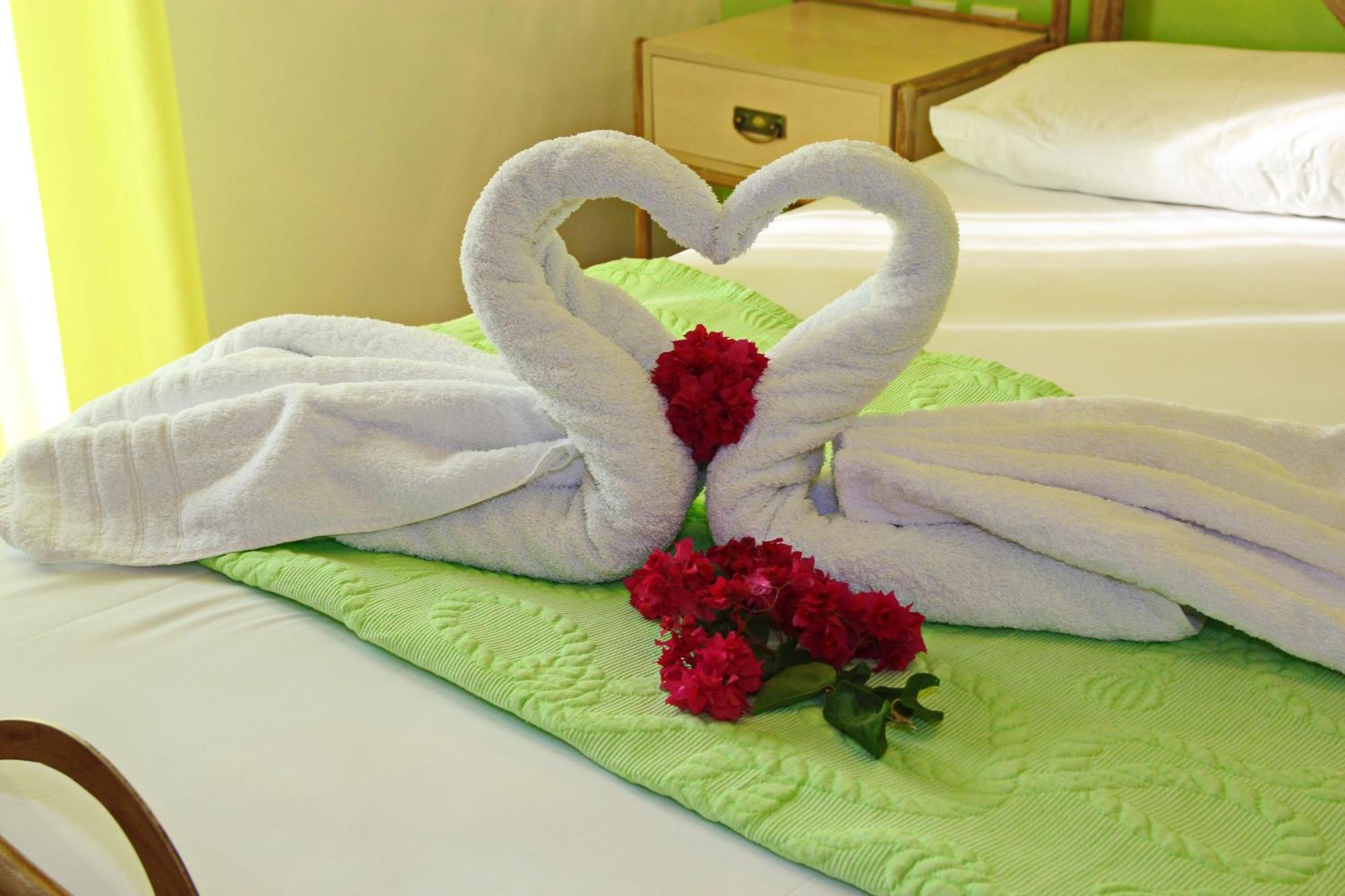 Coralli Rooms & Restaurant Ελαφόνησος Εξωτερικό φωτογραφία