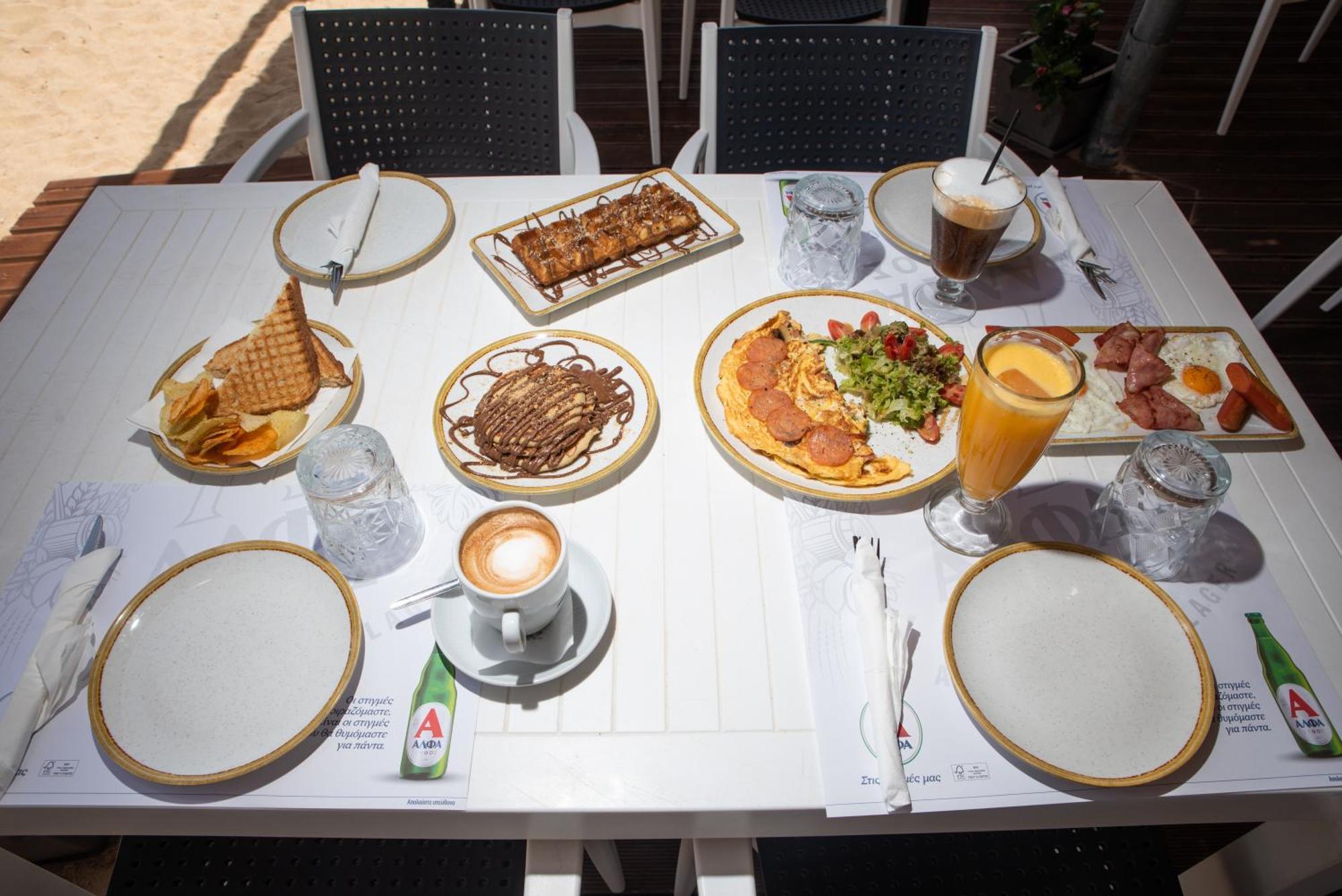 Coralli Rooms & Restaurant Ελαφόνησος Εξωτερικό φωτογραφία